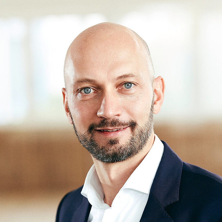 Philipp Schröter, Leiter Relationship Management